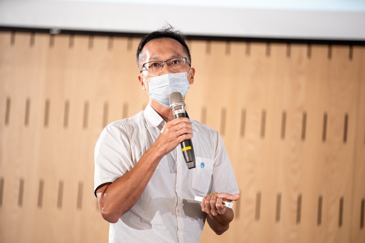 【Remote Expert & Management 在製造業的應用分享】FOXCONN D Group 黃威衡 資深副理 【Remote Expert & Management 在製造業的應用分享】FOXCONN D Group 黃威衡 資深副理